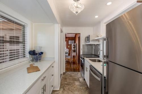 Coastal Escape - Indian Rocks Beach apts
