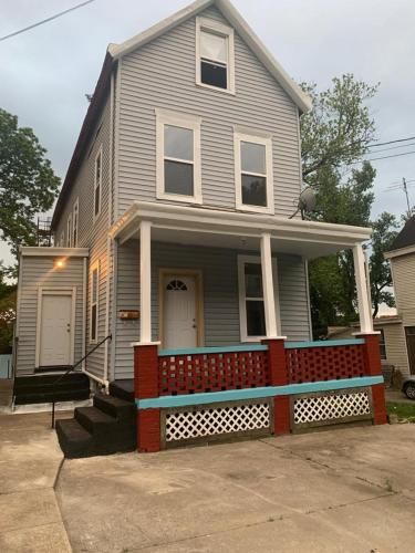 New Apartment Near Downtown Cincinnati