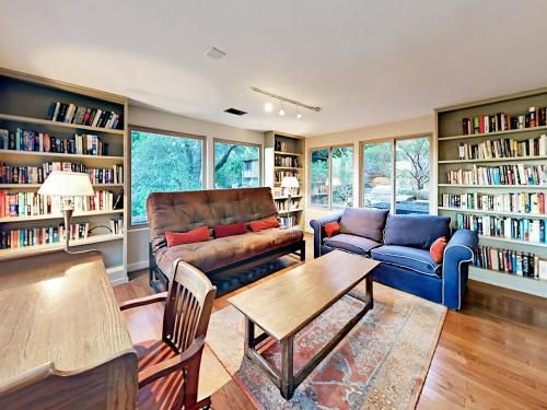 Wooded 1Br + Loft, Near Wineries Home