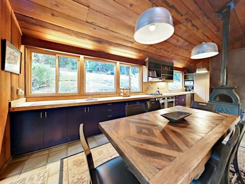 Wooded 1Br + Loft, Near Wineries Home