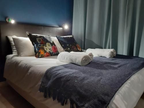 Gathering Guesthouse - Rose Room