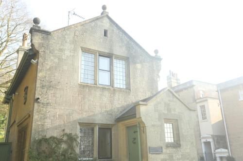 Entire Victorian Lodge in a privately gated estate with secure parking for two cars and a newly refu