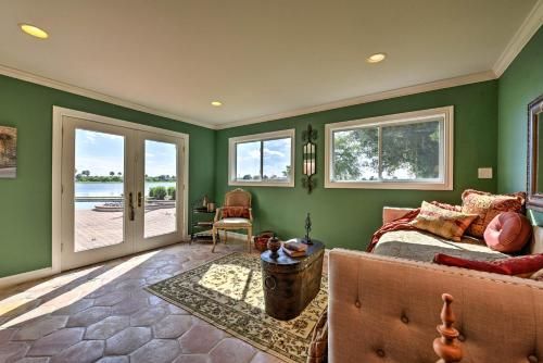 Lakefront Houston House-1 Mi to Space Center!