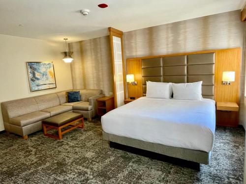 Hyatt Place Houston / Downtown