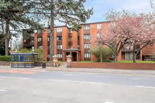 The Lodge Suite with Free Parking