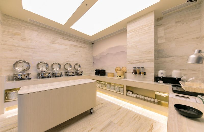 JI Hotel (Shanghai Hongqiao Airport Tianshan West Road)