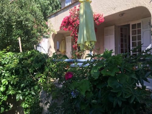 Studio Naturiste Ile du Levant N1 Ideal acces mer