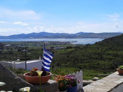 Traditional Guest House near Paroikia