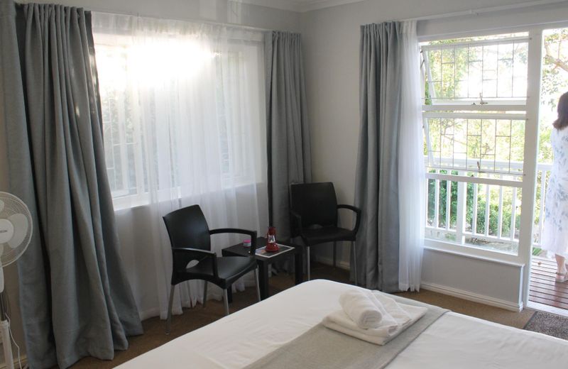 Phoenix Lodge and Waterside Accommodation