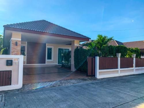 Luxury 3 bed pool villa