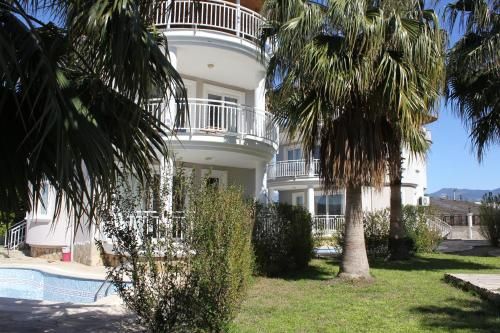 Mediterranean Pearl