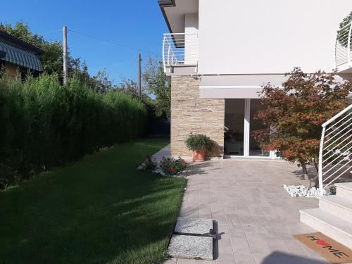 Outdoor Pictures 1