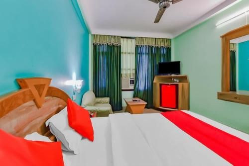 Hotel Tridev Katra