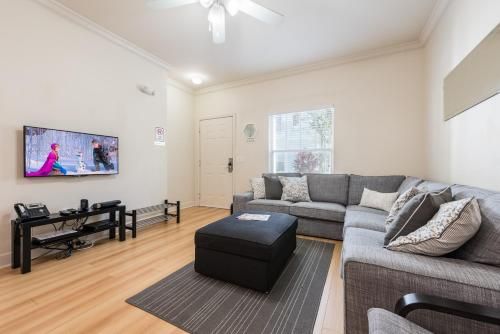 3 bedroom villa - accommodate 8 guests