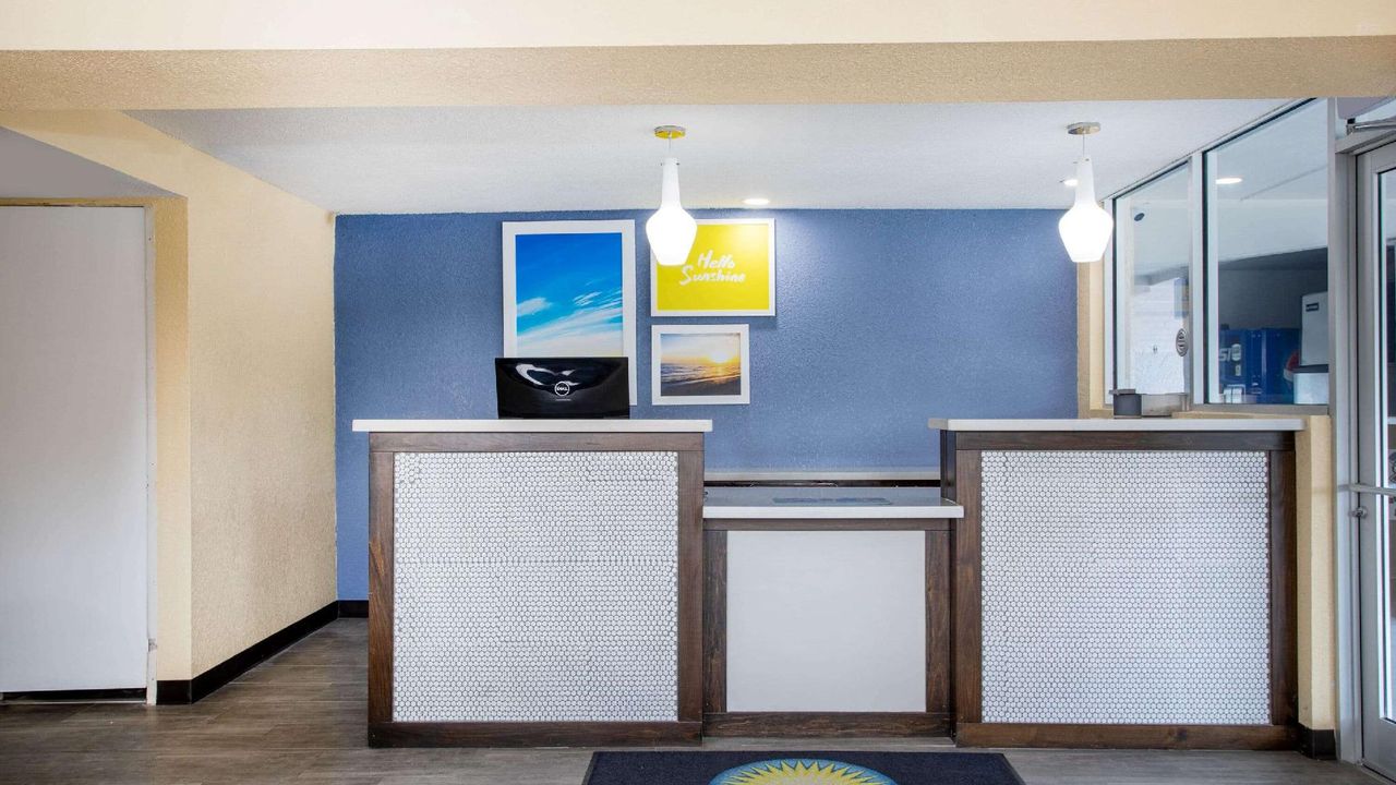 Days Inn by Wyndham Apopka/Orlando