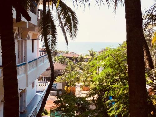 Savitri Guest House