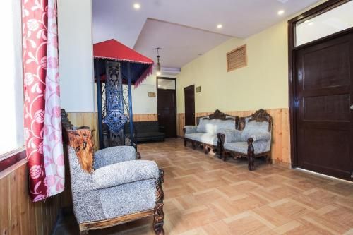 OYO Home 78758 Nainital Home Family Suite Bhowali