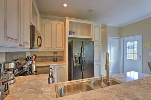 Stylish Home with Private Canal Access to Lake Eloise