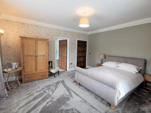 Blashford Manor Farmhouse B&B