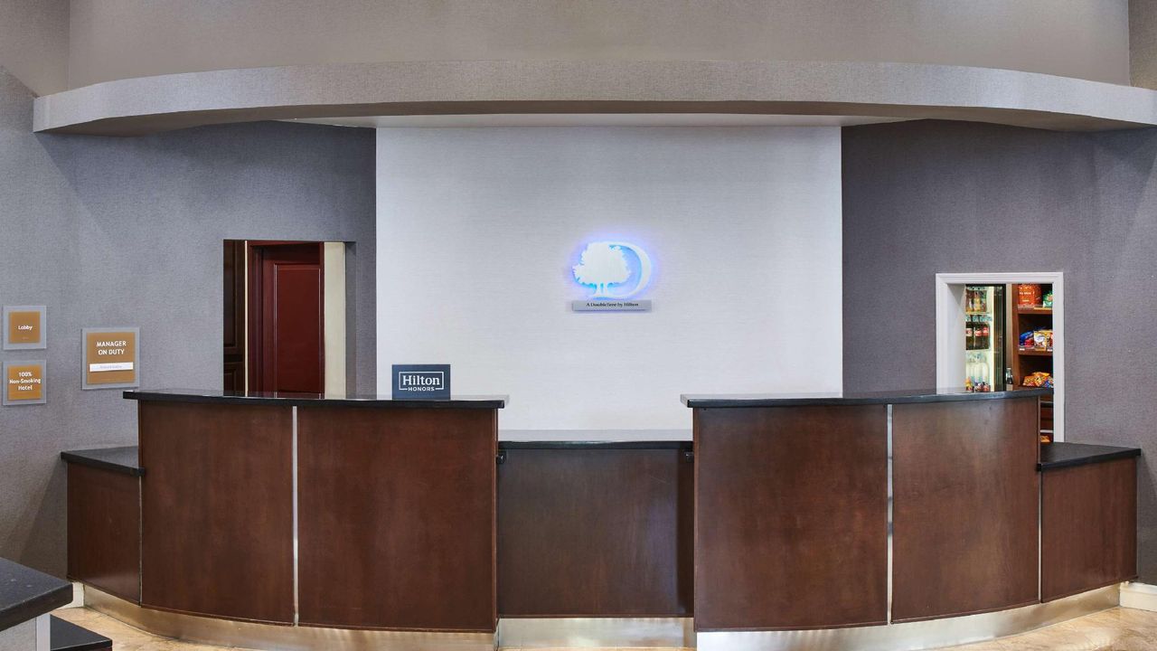 Doubletree By Hilton Fullerton