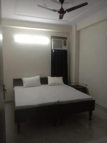 GUPTAs GUEST HOUSE