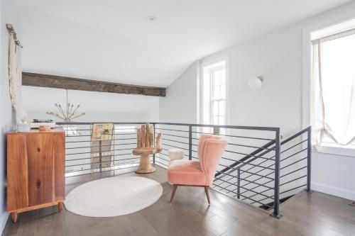 Boho Loft, Clean, Safe, and Perfect for any Luxury Traveler!