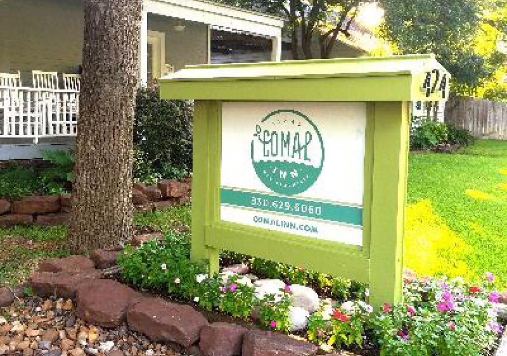 Comal Inn