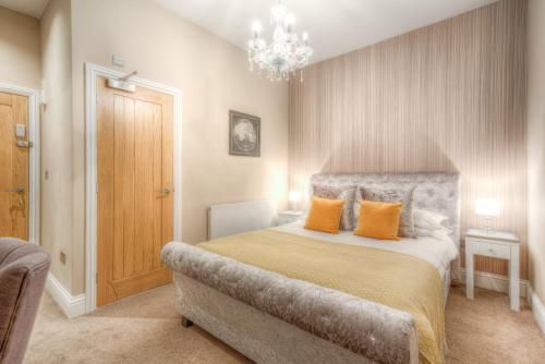 C L O S E D - George Wright Boutique Hotel - C L O S E D
