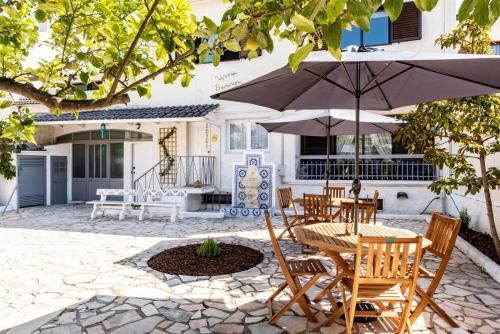 3 Bedroom Nook Beach House