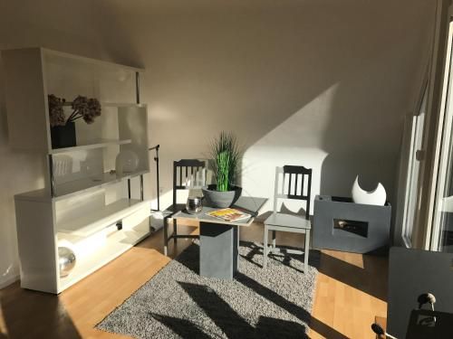 House in House Apartments