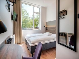Hotel Image 1