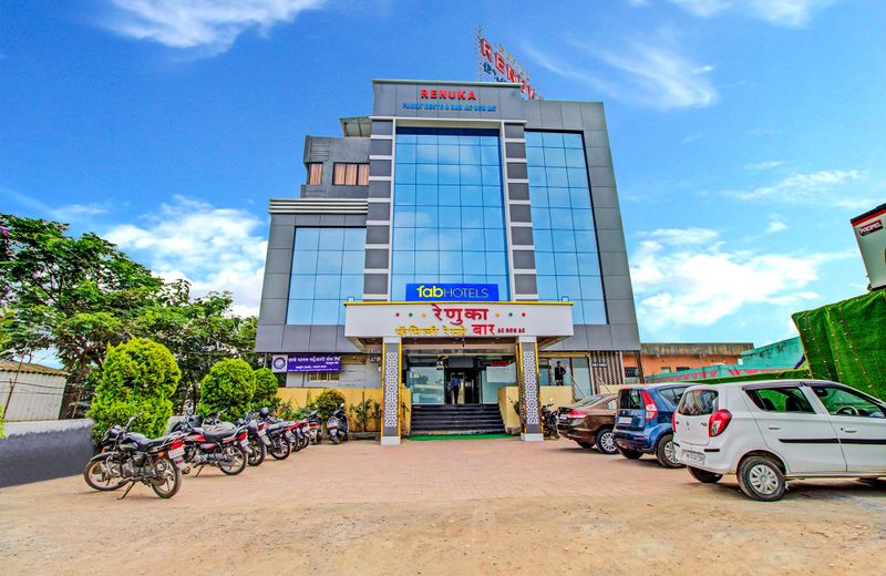 FabHotel Renuka Executive