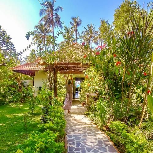 The Mahalani - All-Inclusive Oceanfront Villa