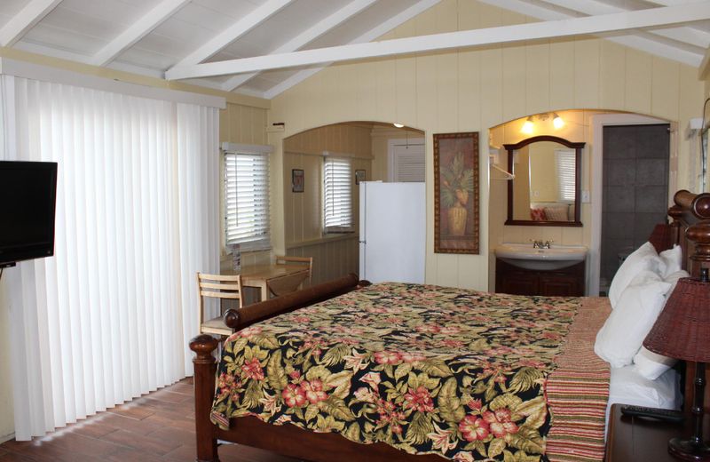 Tropical Cottages