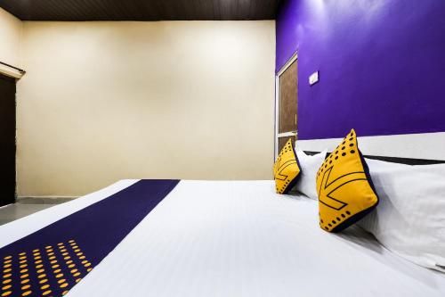 SPOT ON 71121 Shreeji Guest House