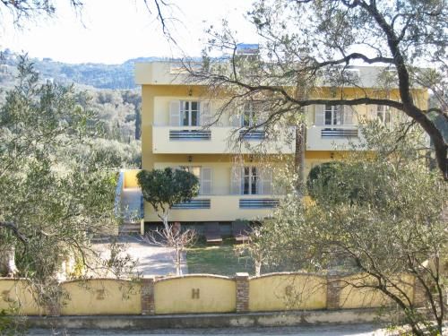 Elaionas Guesthouse