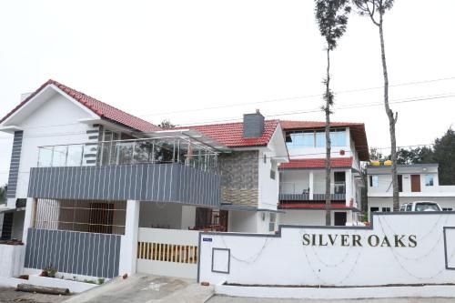 SS Silver Oaks Resort