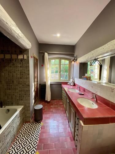 Le Hameau des Lucioles