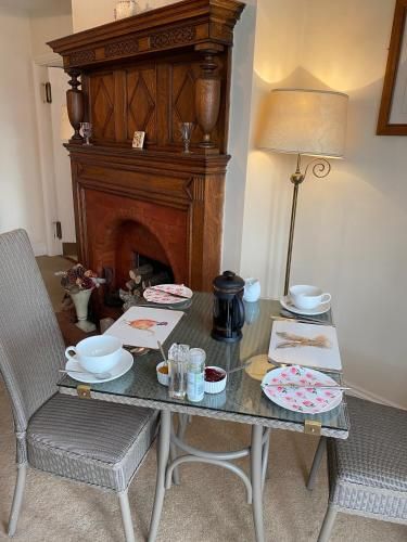 White Lodge Guest House