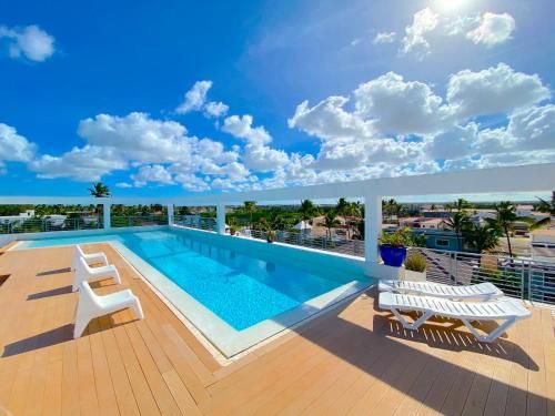 Caribbean Suites Beach Club & Spa