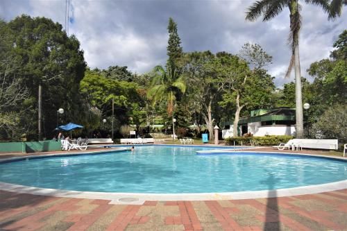 Club El Bosque EXUBERANTE NATURALEZA Habitacion 4 pax