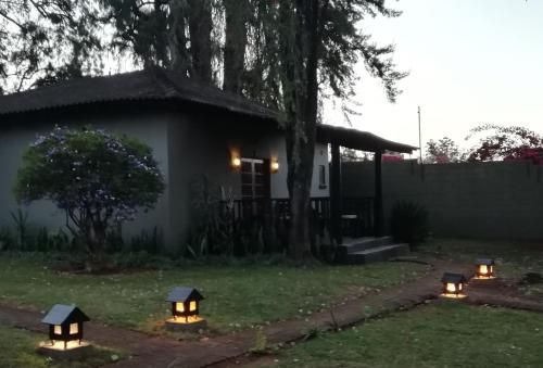 Tindlovu Country Lodge