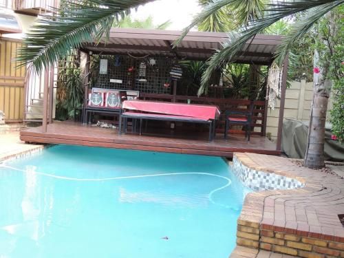 Outdoor Pictures 1