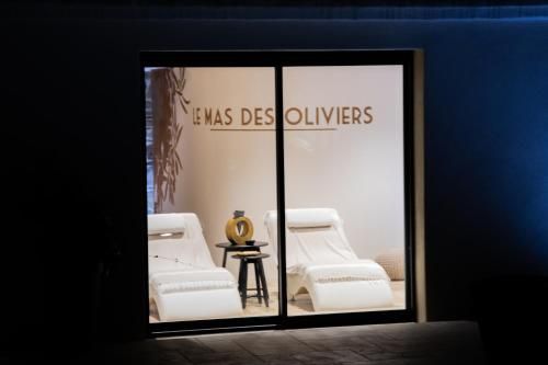 Le mas des oliviers: Gite de charme , propriété privée d 'exception au cœur des Cévennes