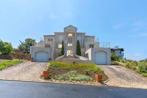 Pezula Golf Estate Holiday Home 8 Guests