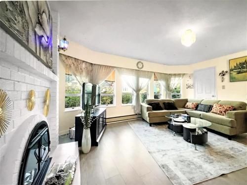 Home Away from Home-Hillcrest, Queen Elizabeth Park