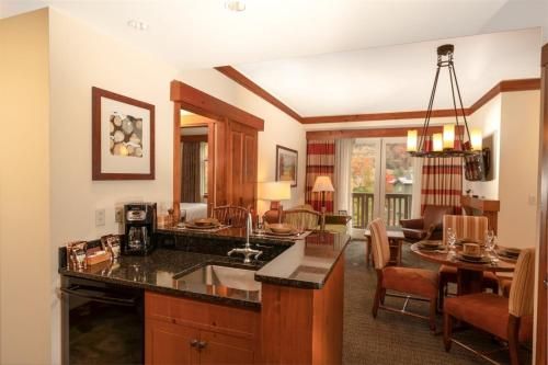 2 BR Lodge at Spruce Peak