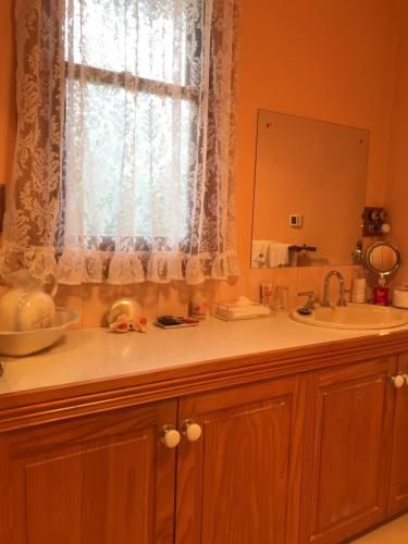 Stony Rise Cottage B&B