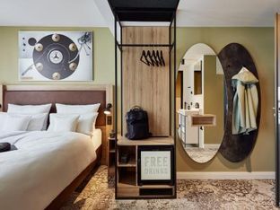 Hotel Image 2