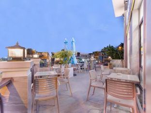 Hotel Image 2